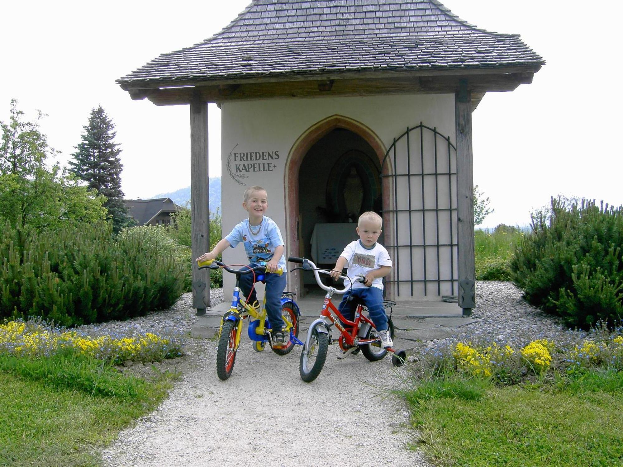 Gaestehaus Uggowitzer Drobollach am Faakersee Dış mekan fotoğraf